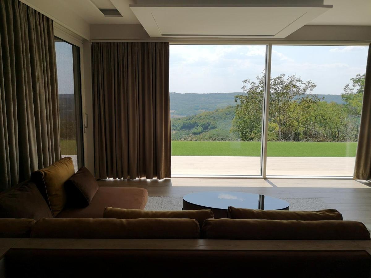Sxrd Luxus Apartmanok Szekszard Luaran gambar